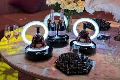 贵港奥斯卡Droscar酒吧招聘-升华职业实现人生崇高理想